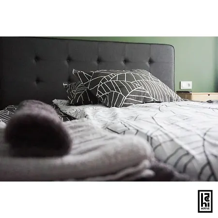 Hifive Apartment